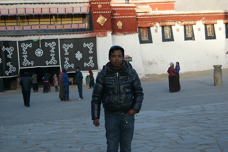 待缘之人的第一张照片--西藏987交友网