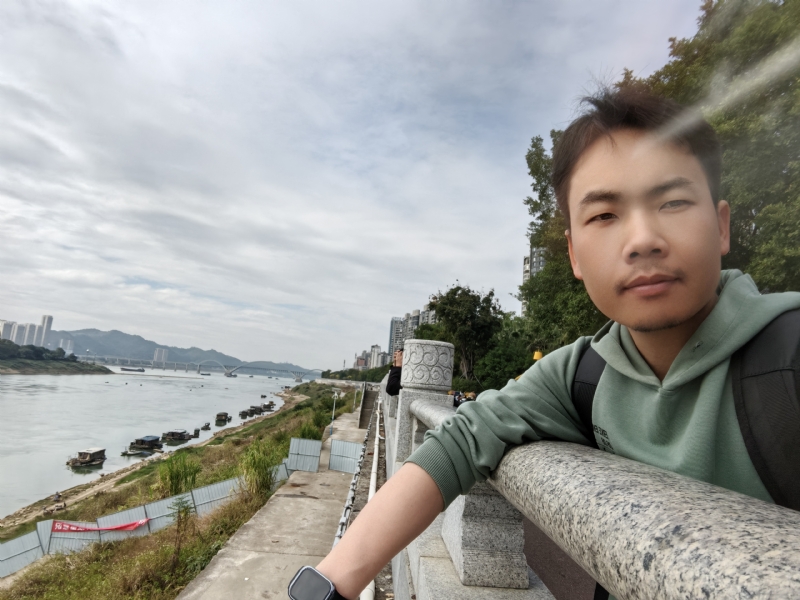 向往爱情的第三张照片--西藏交友中心